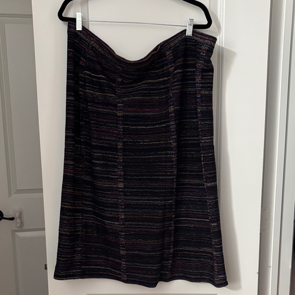 Ashro Vibrant Knit Skirt - Picture 1 of 2